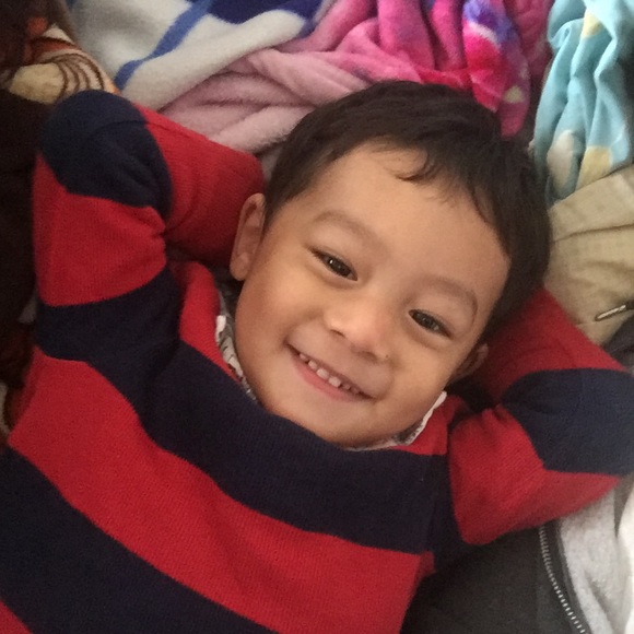 Profile Picture of Lodoe John (@abulodoe007) on Poshmark