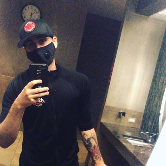 Profile Picture of Tony Crespo (@syphon) on Poshmark