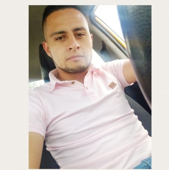 Profile Picture of Julian Parra (@julianparra37) on Poshmark