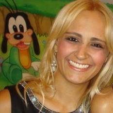 Profile Picture of Ana Cláudia Almeida (@anabelezura) on Myspace