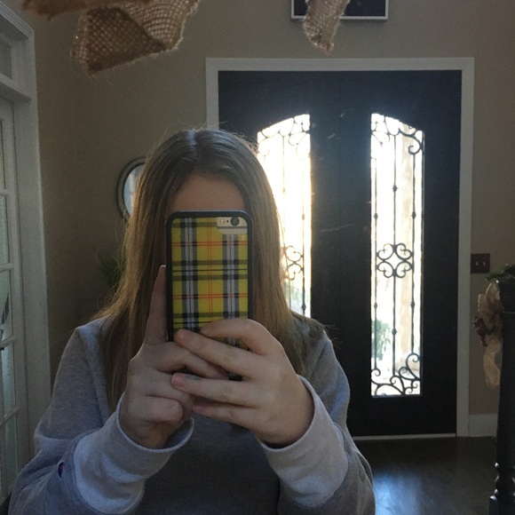 Joeli Baxter - Poshmark Profile Picture of Joeli Baxter (@joelibaxter) on Poshmark