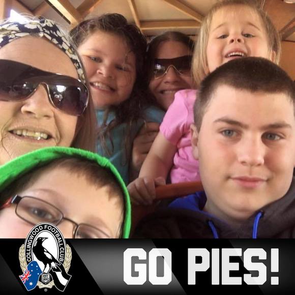 Profile Picture of Janice Bennett (@janicef40) on Poshmark