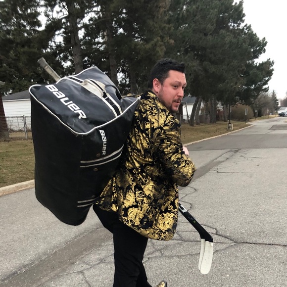 Profile Picture of Chris Macmillan (@macmillan23) on Poshmark