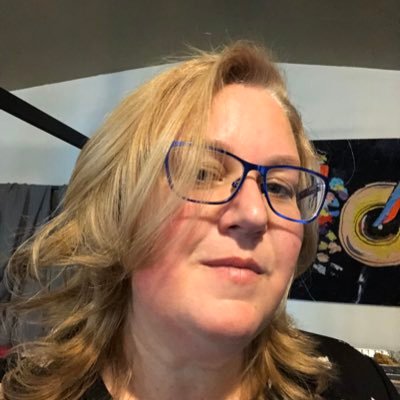 Profile Picture of Zora Nichelle C. (@@zorabike) on Twitter