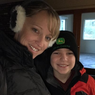 Profile Picture of Kami Farmer (@kamifarmer) on Twitter