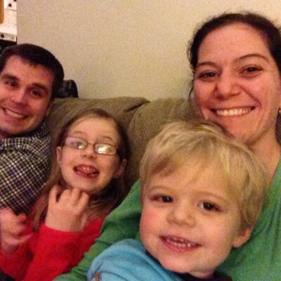 Profile Picture of Erin Stahl (@ErinJStahl) on Twitter