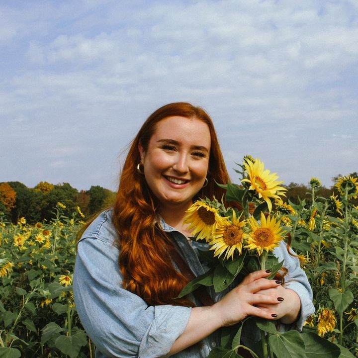 Profile Picture of   greenscreenvideo Luna Girl... (@colleen_garrison) on Tiktok