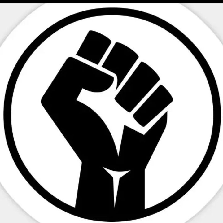 Profile Picture of Glance🌈 (@glancey) on Tiktok