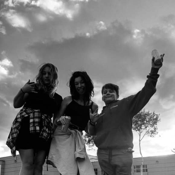 Zachary Bergeron - Poshmark Profile Picture of Zachary Bergeron (@zacharyberge347) on Poshmark