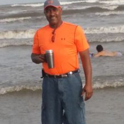Profile Picture of John Nave (@NaveJohn) on Twitter