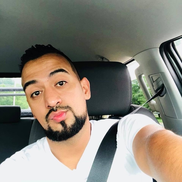 Profile Picture of Edgar Ayala (@garcia8877) on Poshmark