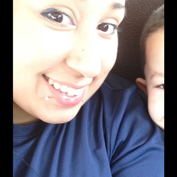 Profile Picture of Sam Castro (@hera12) on Poshmark