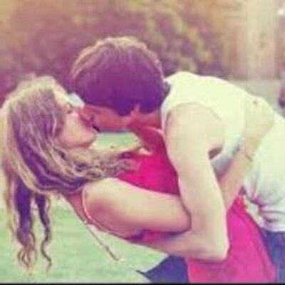 Profile Picture of Lea Stuart Martinez (@Lea_Stuart26) on Twitter