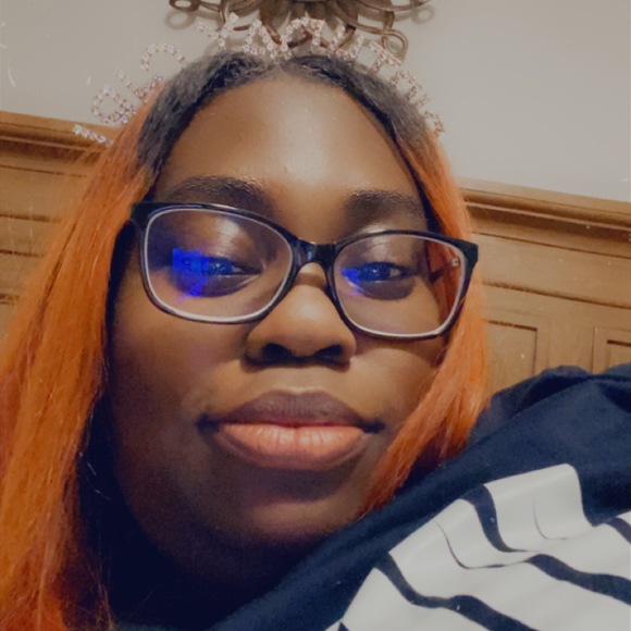 Profile Picture of Cierra Keitt (@ccgardner0710) on Poshmark