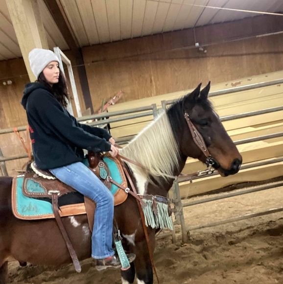 Profile Picture of Brianna Ringer (@cowgirl5577) on Poshmark