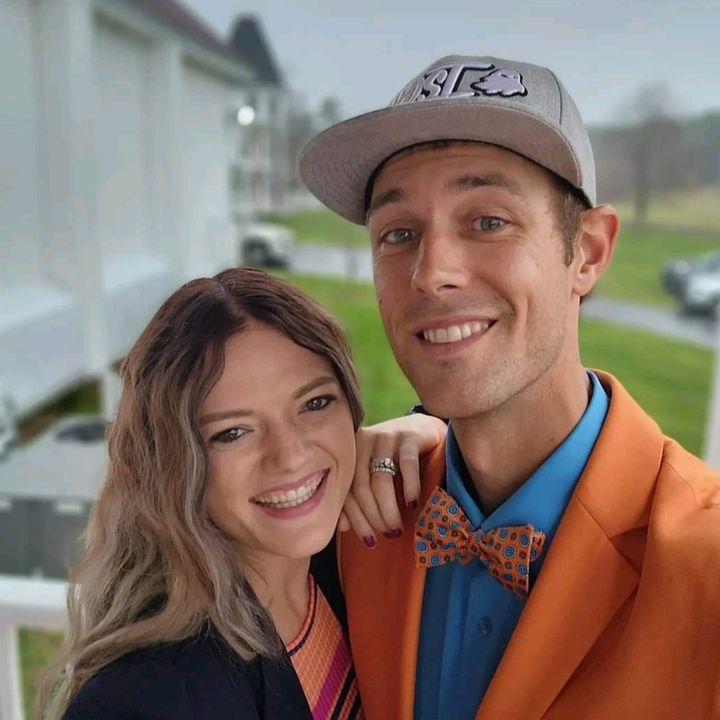 Profile Picture of Jared & Trina 😅🤦‍♀️🥳🤪 (@jared.trina.smith) on Tiktok