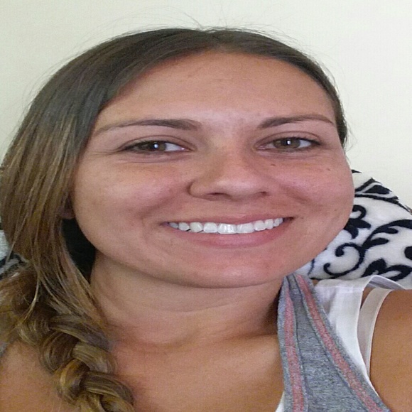 Profile Picture of Tanya Rodriguez (@mana1984) on Poshmark