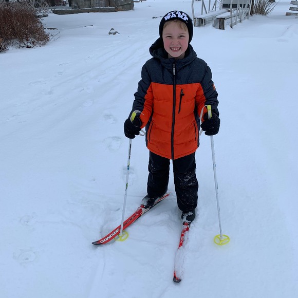 Laura Benisch - Poshmark Profile Picture of Laura Benisch (@dunnla15) on Poshmark