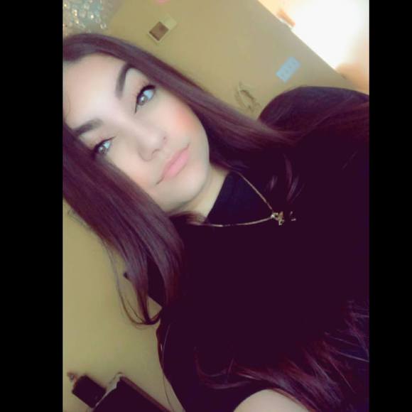 Profile Picture of Audette Sahyoun (@audettesahyoun) on Poshmark