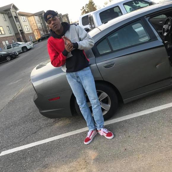 Profile Picture of Khrystian Caples (@khrystiancaples) on Poshmark