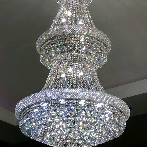 Profile Picture of Paola Visbal (@elivisoli) on Poshmark