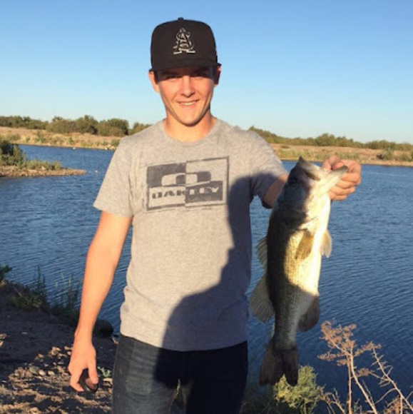 Chase Parks - Poshmark Profile Picture of Chase Parks (@cparks1313) on Poshmark