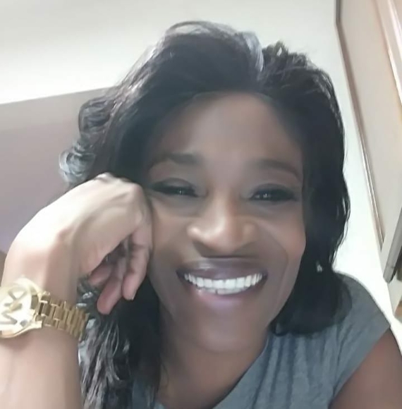 Profile Picture of Tinya Spears (@tyvettes) on Poshmark