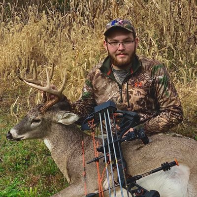 Profile Picture of Hunter Holcomb (@Hunter_H10) on Twitter