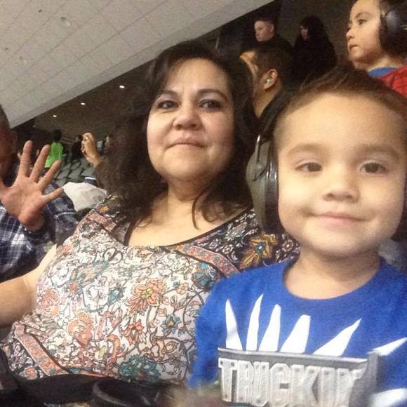 Chela Gradillas - Poshmark Profile Picture of Chela Gradillas (@chelagradillas) on Poshmark