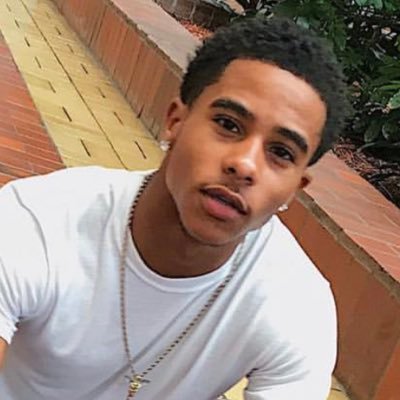 Profile Picture of 𝐓𝐡𝗼𝗺 𝐊𝐚𝐥𝐥𝗼𝐫 (@CosmosLegion) on Twitter