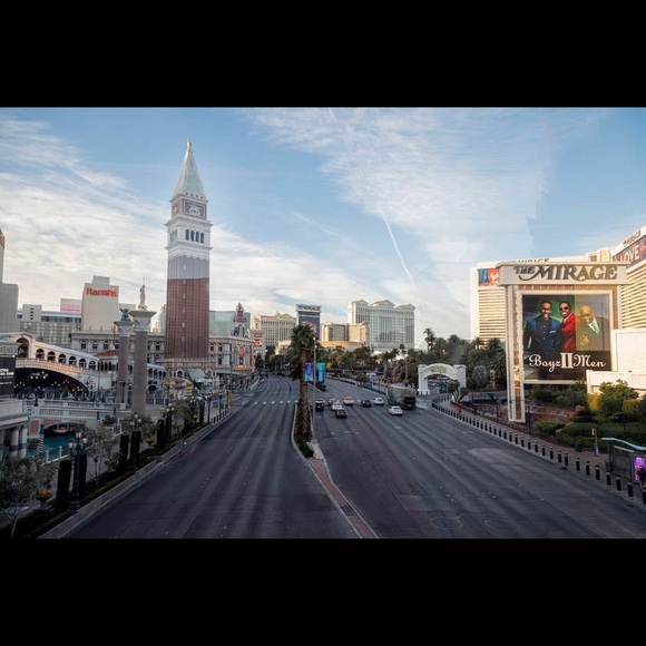 Jimena Narciso - Poshmark Profile Picture of Jimena Narciso (@menaap16) on Poshmark