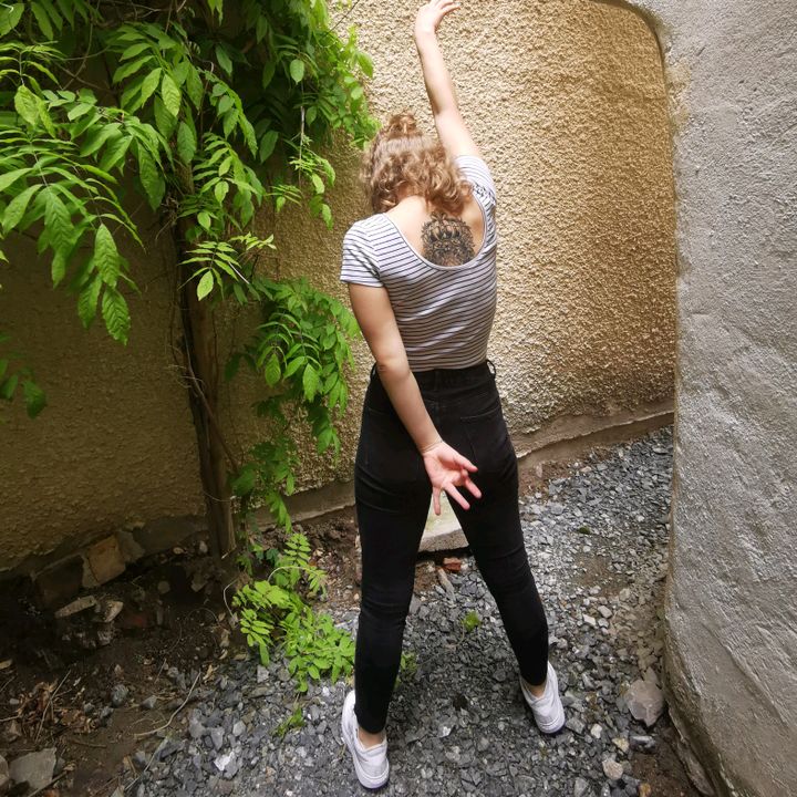 Profile Picture of Julie (@juliedaulat) on Tiktok