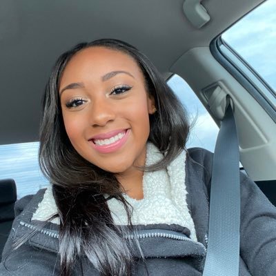 Profile Picture of Alexis Marsh (@AlexisJanae08) on Twitter