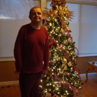 Profile Picture of Michael Hamelin (@mikey198624) on Twitter