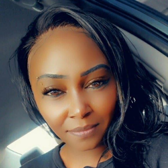 Profile Picture of Ronnie Chase clear (@lovelychantell7) on Poshmark