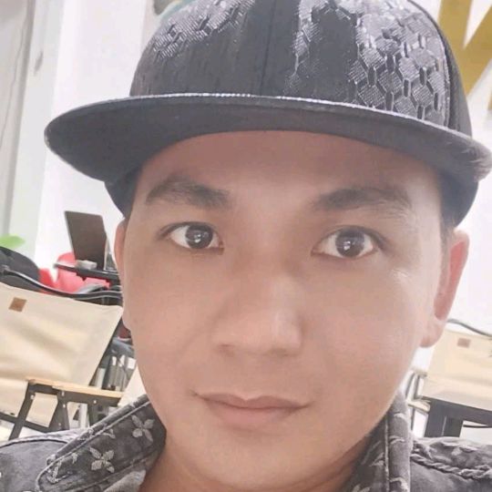 Profile Picture of Khoa Huynh (@khoa.huynh283) on Tiktok