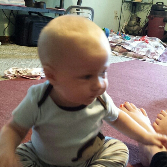 Profile Picture of Rosie Vereb (@rosie1069) on Poshmark