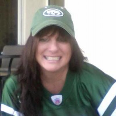 Profile Picture of Paula Weed-Renaud (@bamain2011) on Twitter