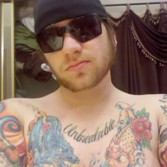 Profile Picture of Nick Calabrese (@nickcalabrese86) on Poshmark