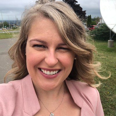 Profile Picture of Elizabeth Fraser (@lizfraserCBC) on Twitter