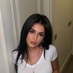 Profile Picture of Lorina 🤍 (@lorinnaberisha) on Instagram