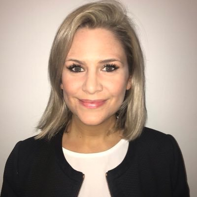 Profile Picture of Bobbie RK (@RobertaKnowles) on Twitter