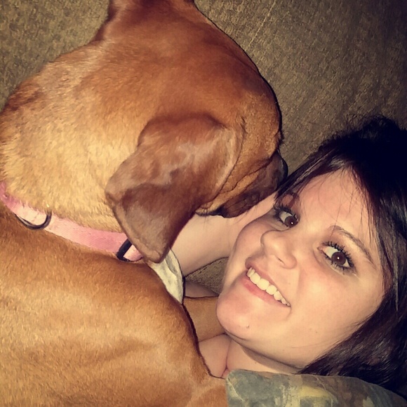 Profile Picture of Emily Arbogast (@emilydixie) on Poshmark