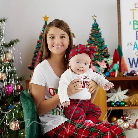 Profile Picture of Kimberly Rakers (@kimrakers89) on Poshmark