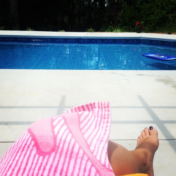 Profile Picture of Kristie Rector (@krisrector) on Poshmark