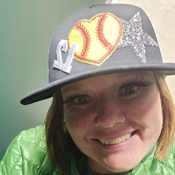 Kim Shook - Poshmark Profile Picture of Kim Shook (@km_shook) on Poshmark