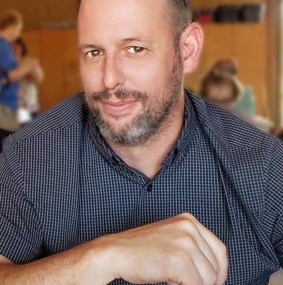 Profile Picture of Greg Newkirk (@gnewkirk12) on Poshmark