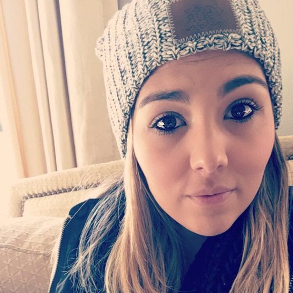 Profile Picture of Brianna Ritterman (@britterman) on Poshmark