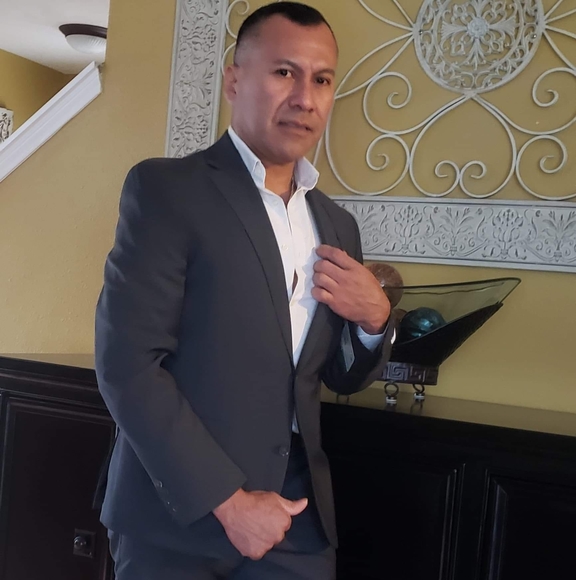 Kalvin Smith - Poshmark Profile Picture of Kalvin Smith (@wiskiss71) on Poshmark