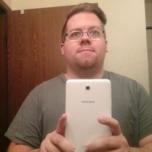 Profile Picture of Corey McElfresh (@hollow13) on Twitter